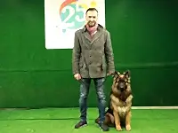 Japonya'dan Şakir bey Alman Çoban dostuna kavuştu