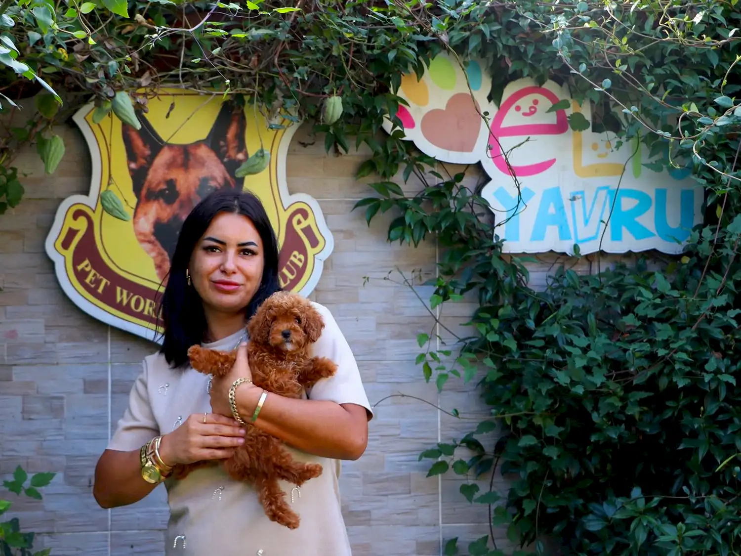 Aldağ ailesinin Poodle sevgisi