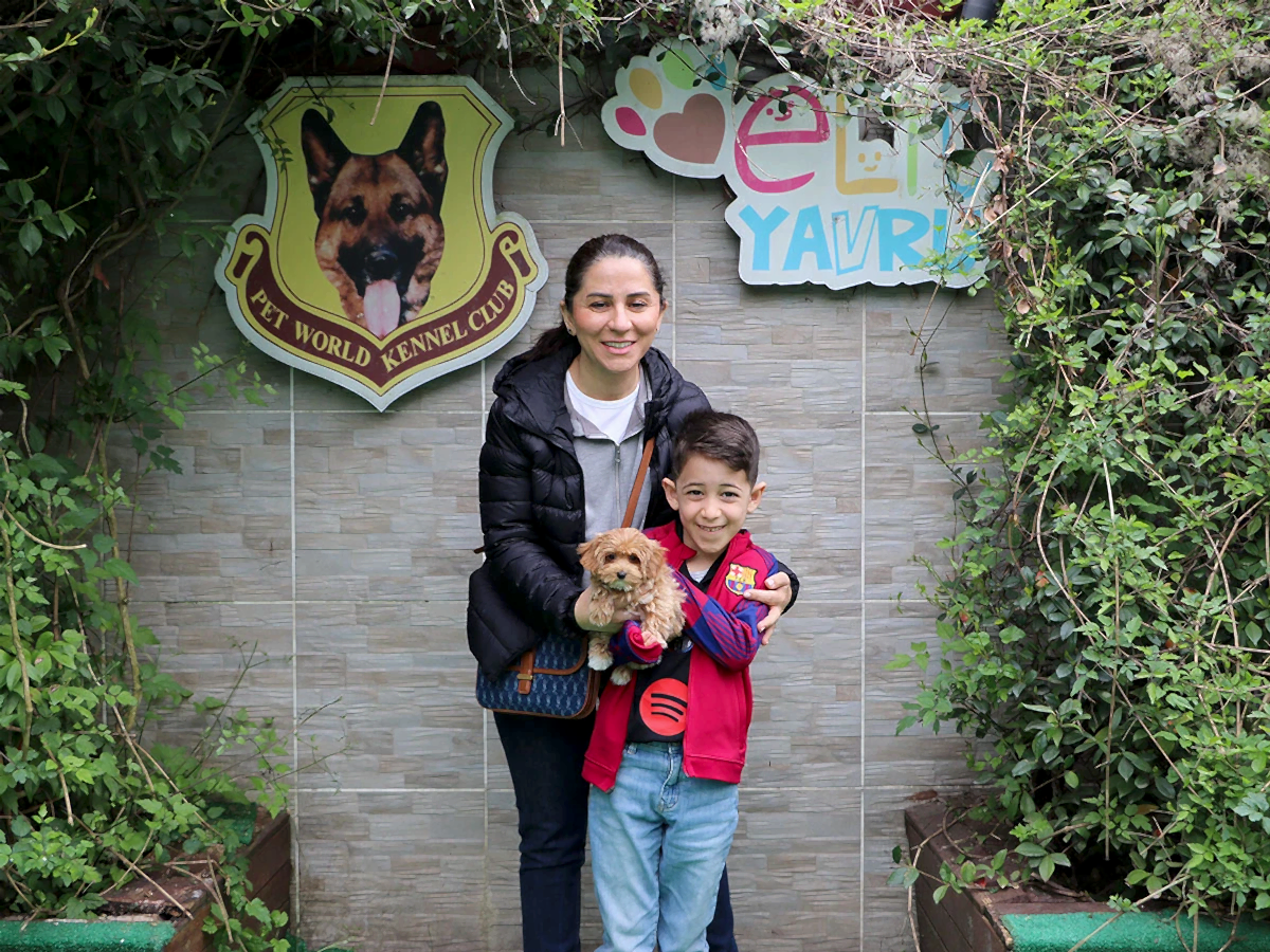 Sevgili Damla Hanım ve ailesi Teacup Maltipoo kızına kavuştu