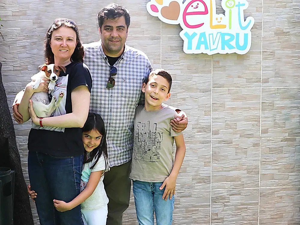 Engin Bey ve Ailesi, Jack Russell yavrularına kavuştu