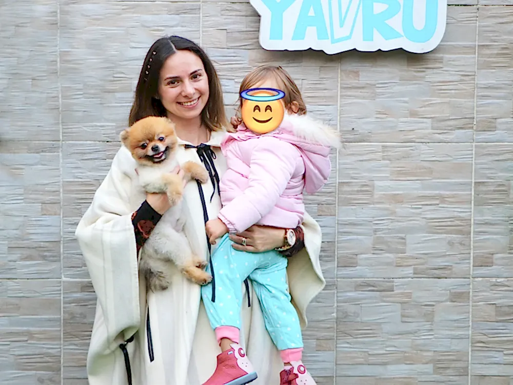 Sarı ve Özen Aileleri, Teddy Bear Hansel ile çok mutlu