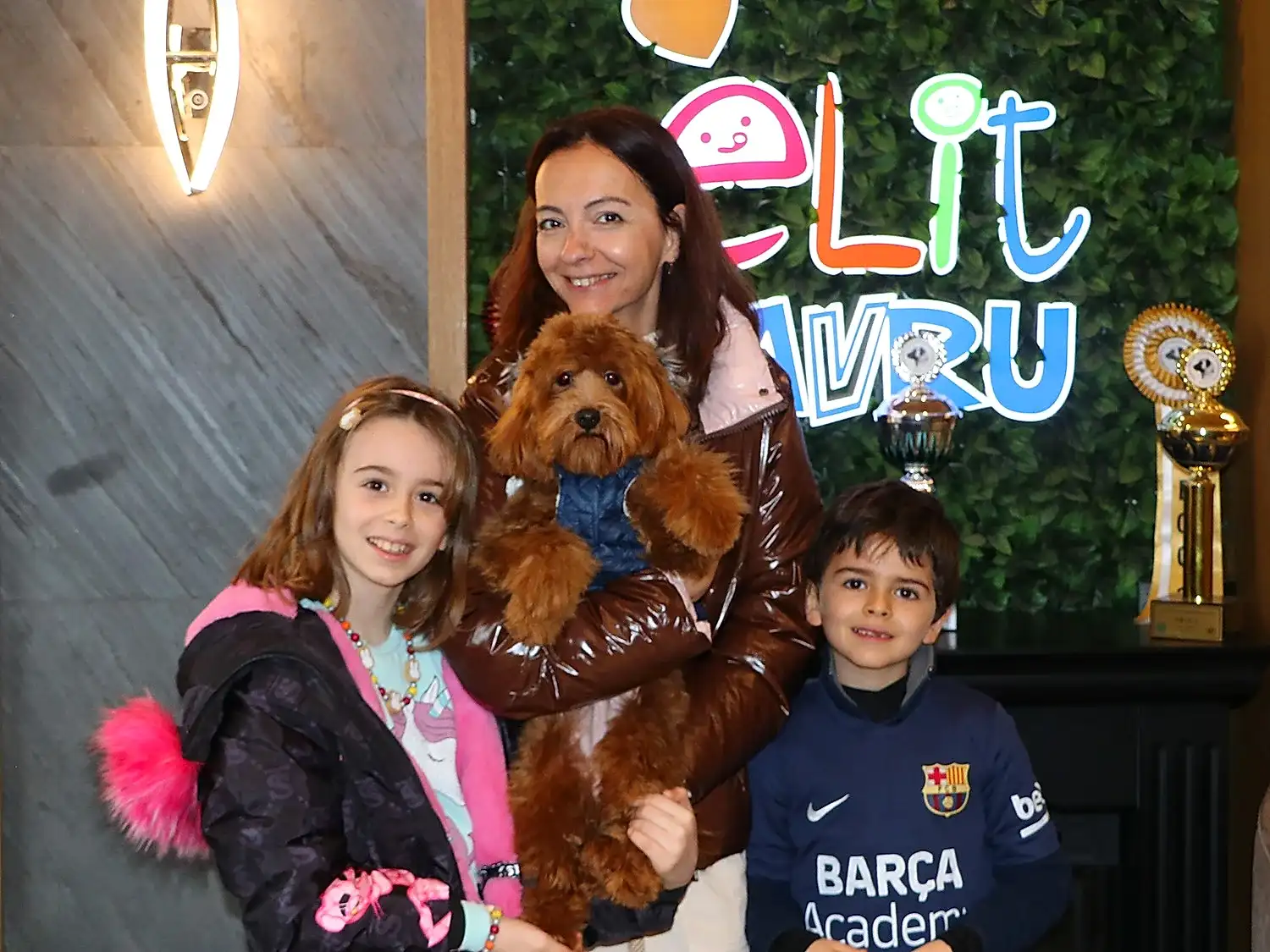 Şebnem Hanım ve ailesi Kızıl Maltipoo yavrularına kavuştular