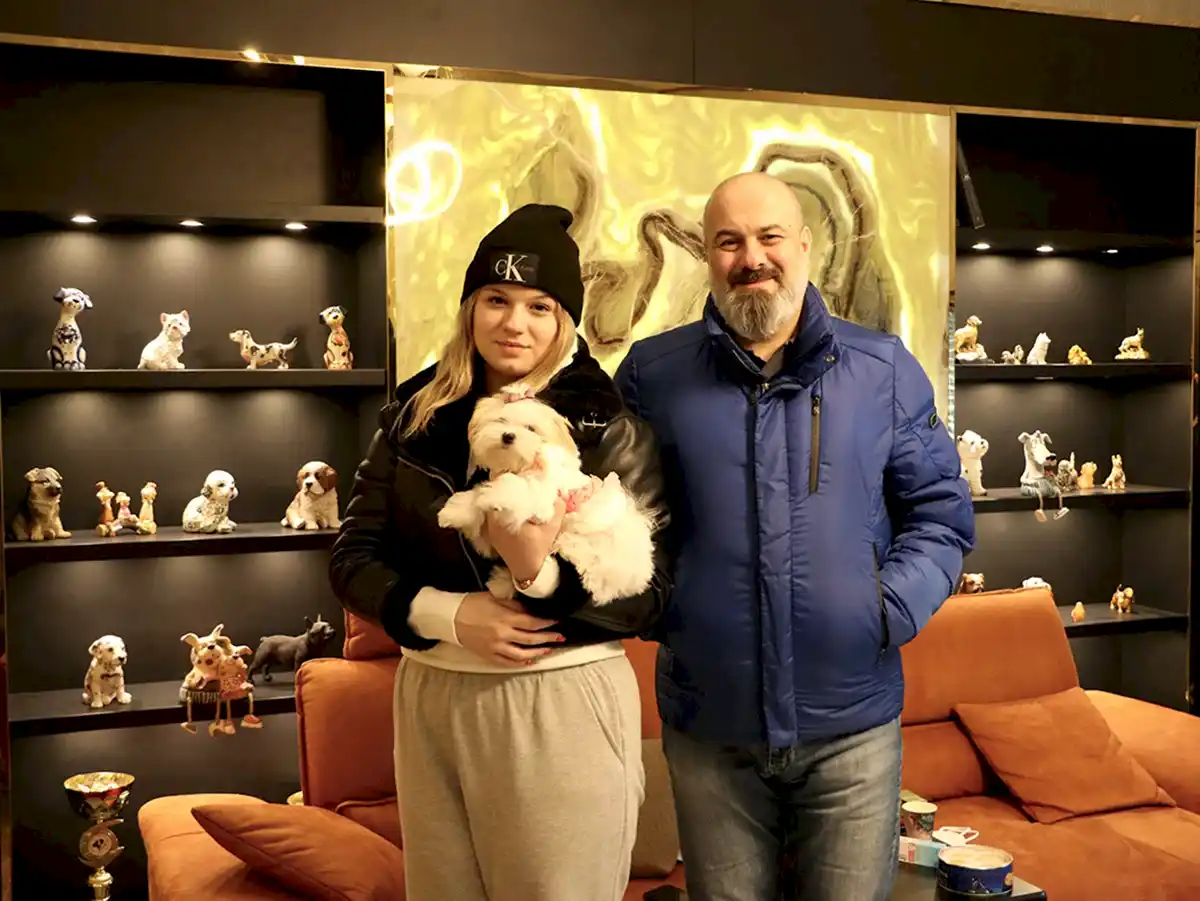 Sude Hanım Morkie yavrusuna kavuştu