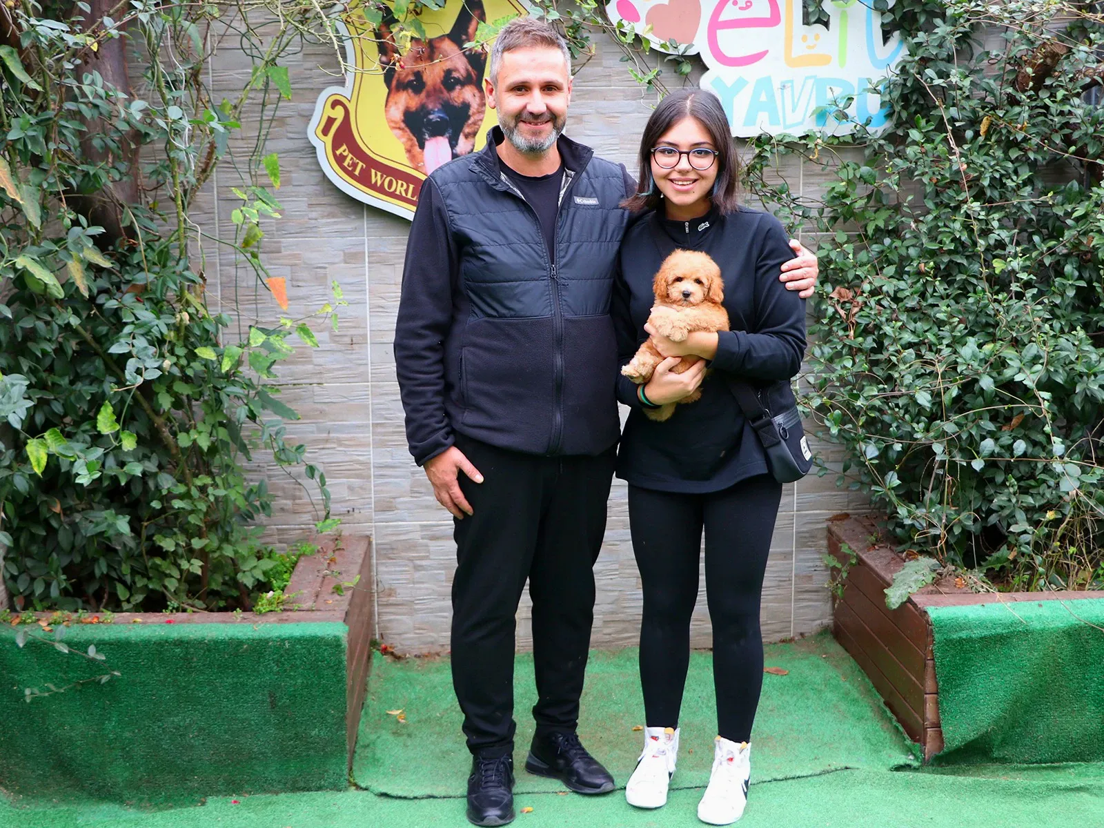 Tekirdağ'ından Deneri ailesi Poodle yavrularına kavuştular