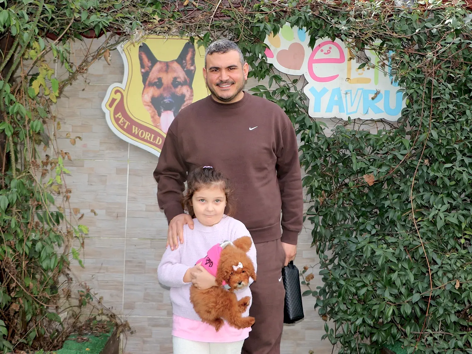 Yıldız ailesi Bella'ya kavuştu